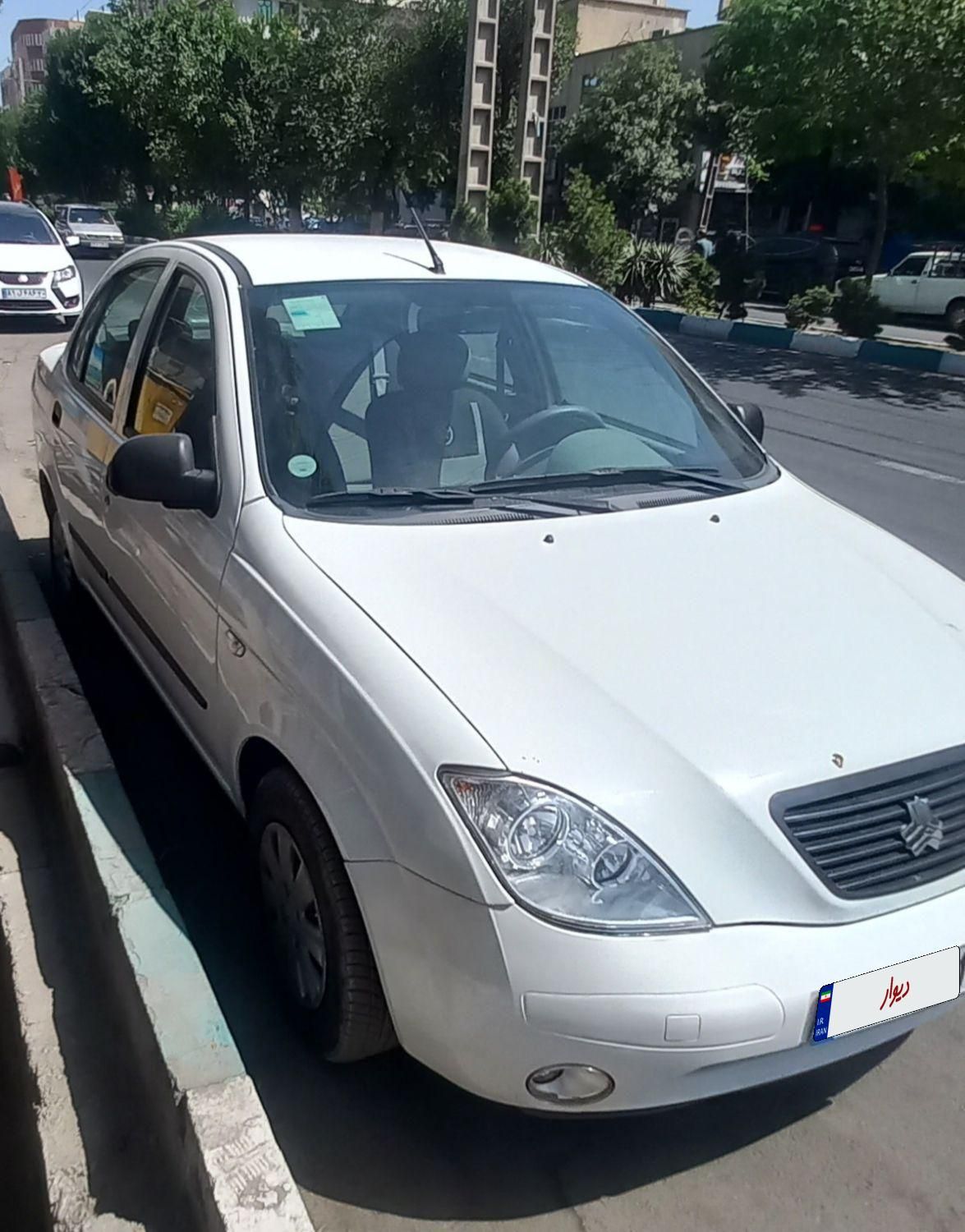 تیبا صندوق دار SX - 1399