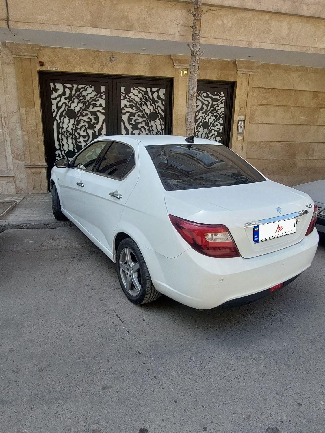 دنا پلاس اتوماتیک توربو - 1401