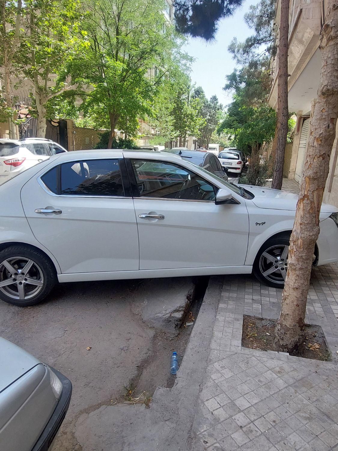 دنا پلاس اتوماتیک توربو - 1401