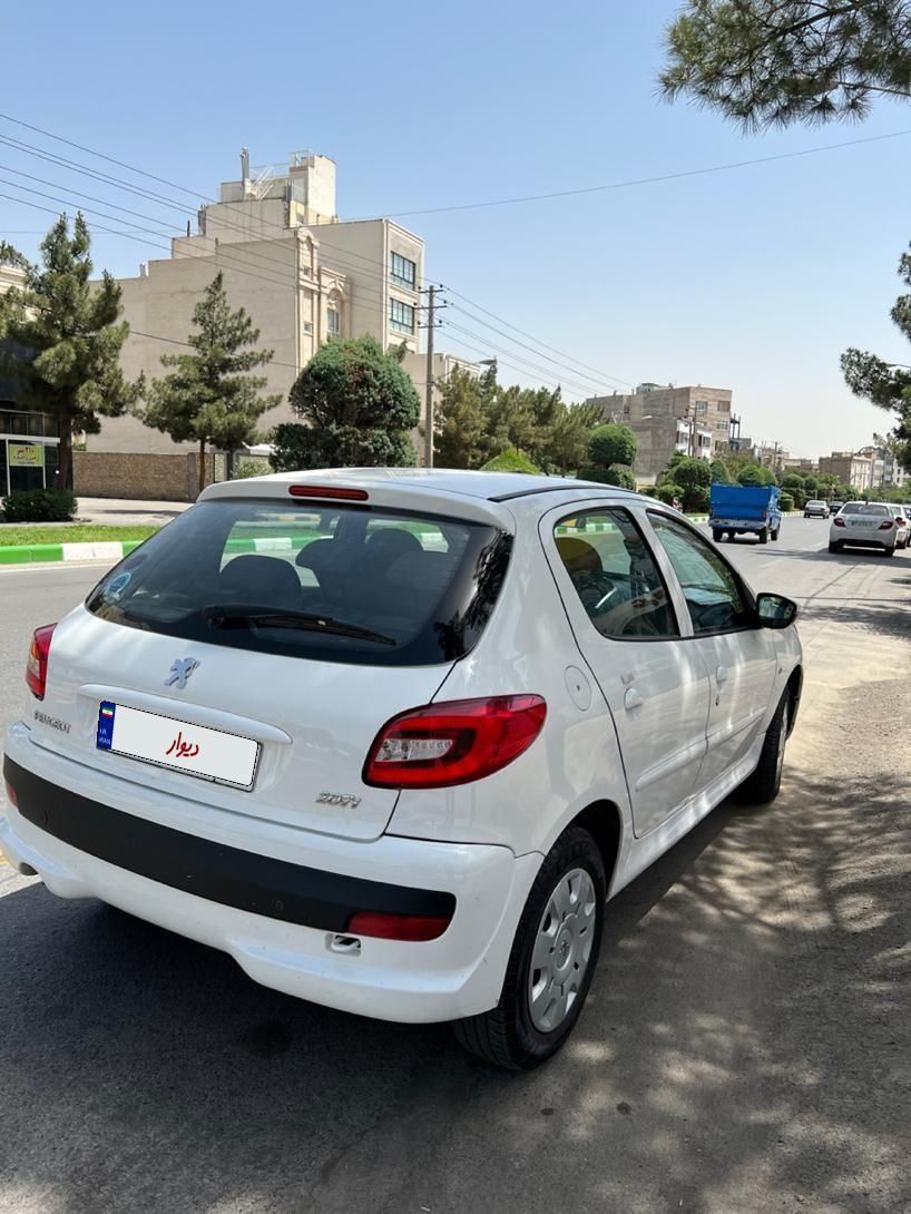 پژو 207 دنده‌ای با موتور TU3 - 1403