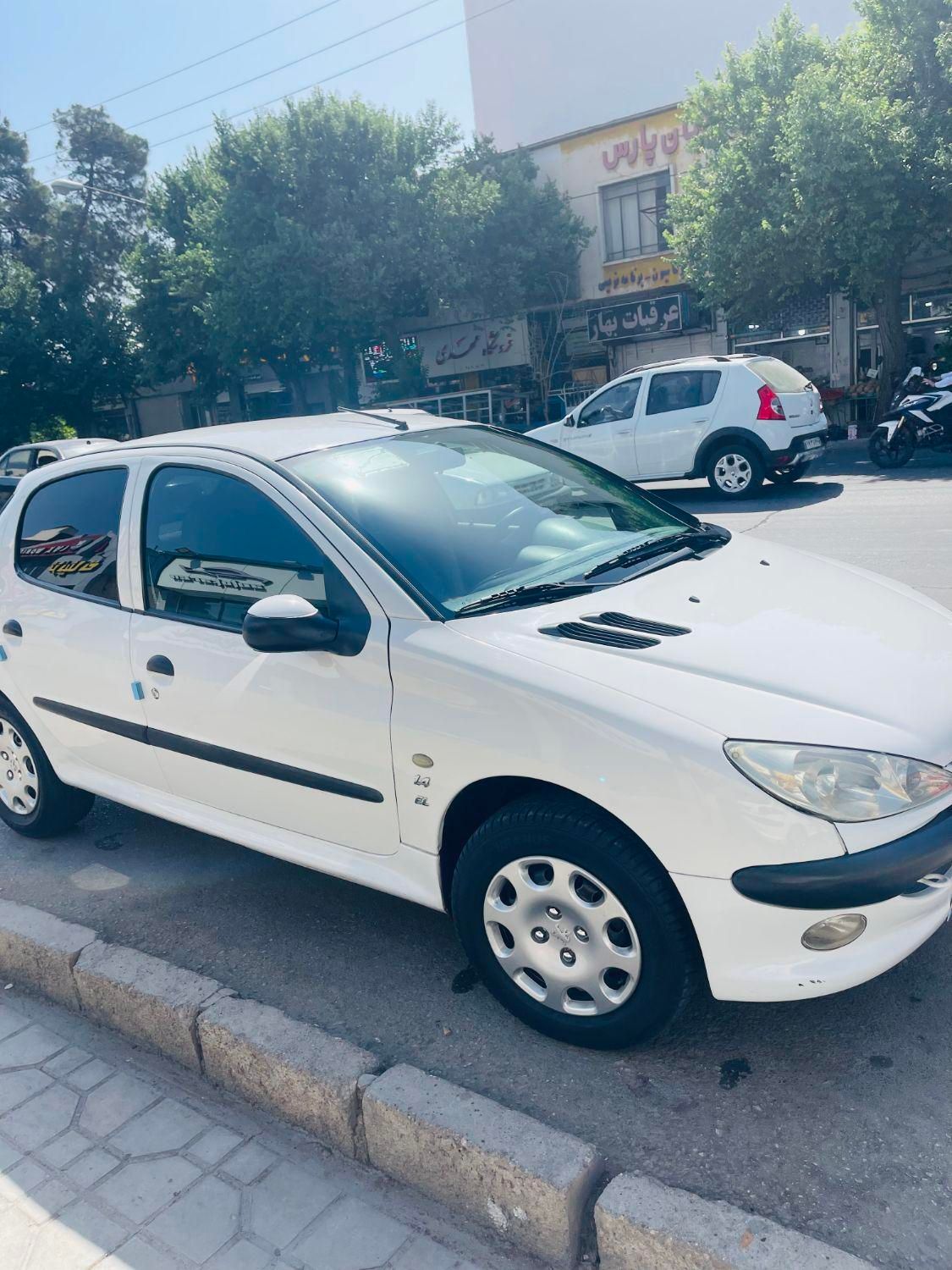 پژو 206 تیپ 3 - 1399