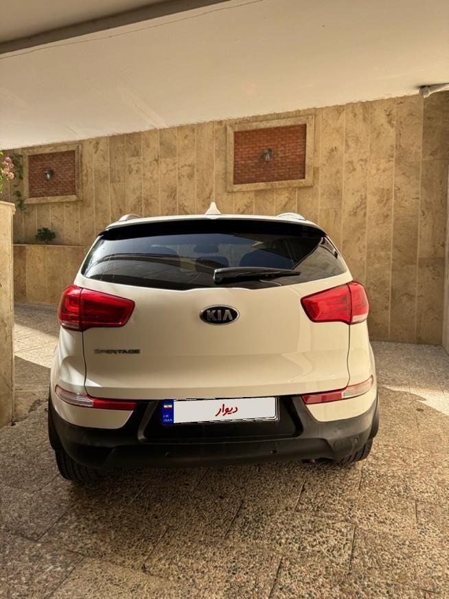 کیا اسپورتیج 4 سیلندر 2400cc - 2015