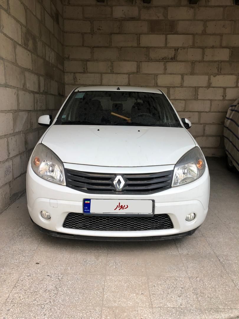 خودرو رنو، ساندرو آگهی ann_18192101