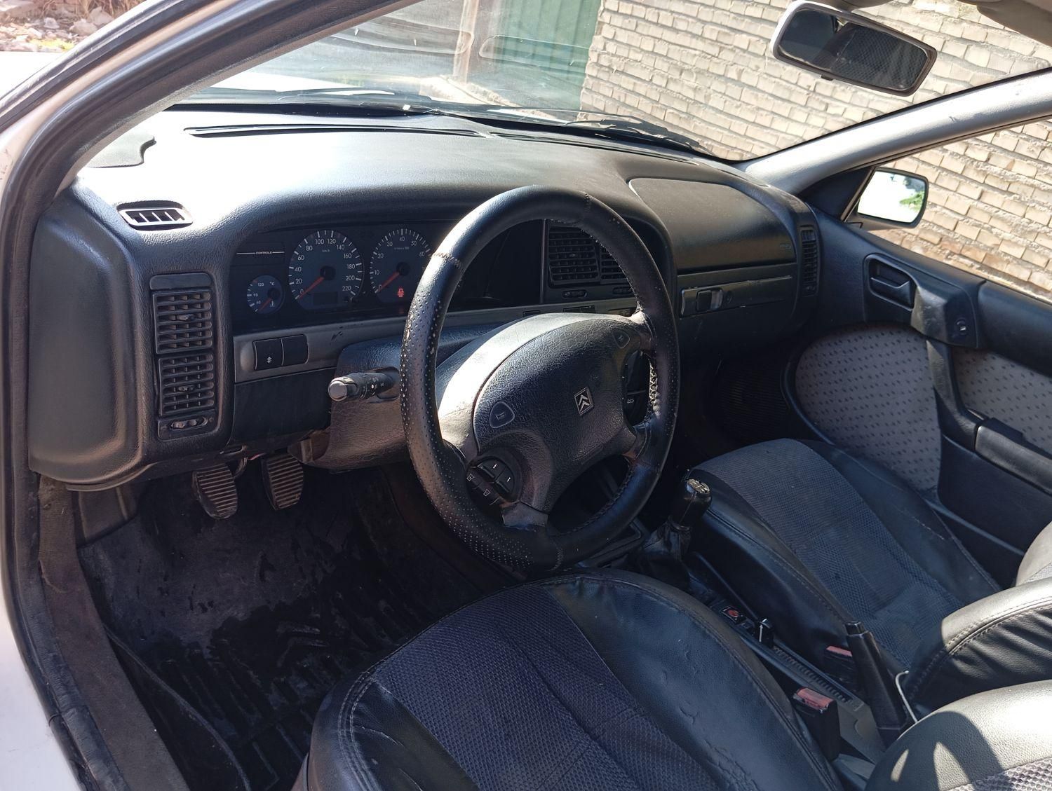 سیتروئن زانتیا X - 2002