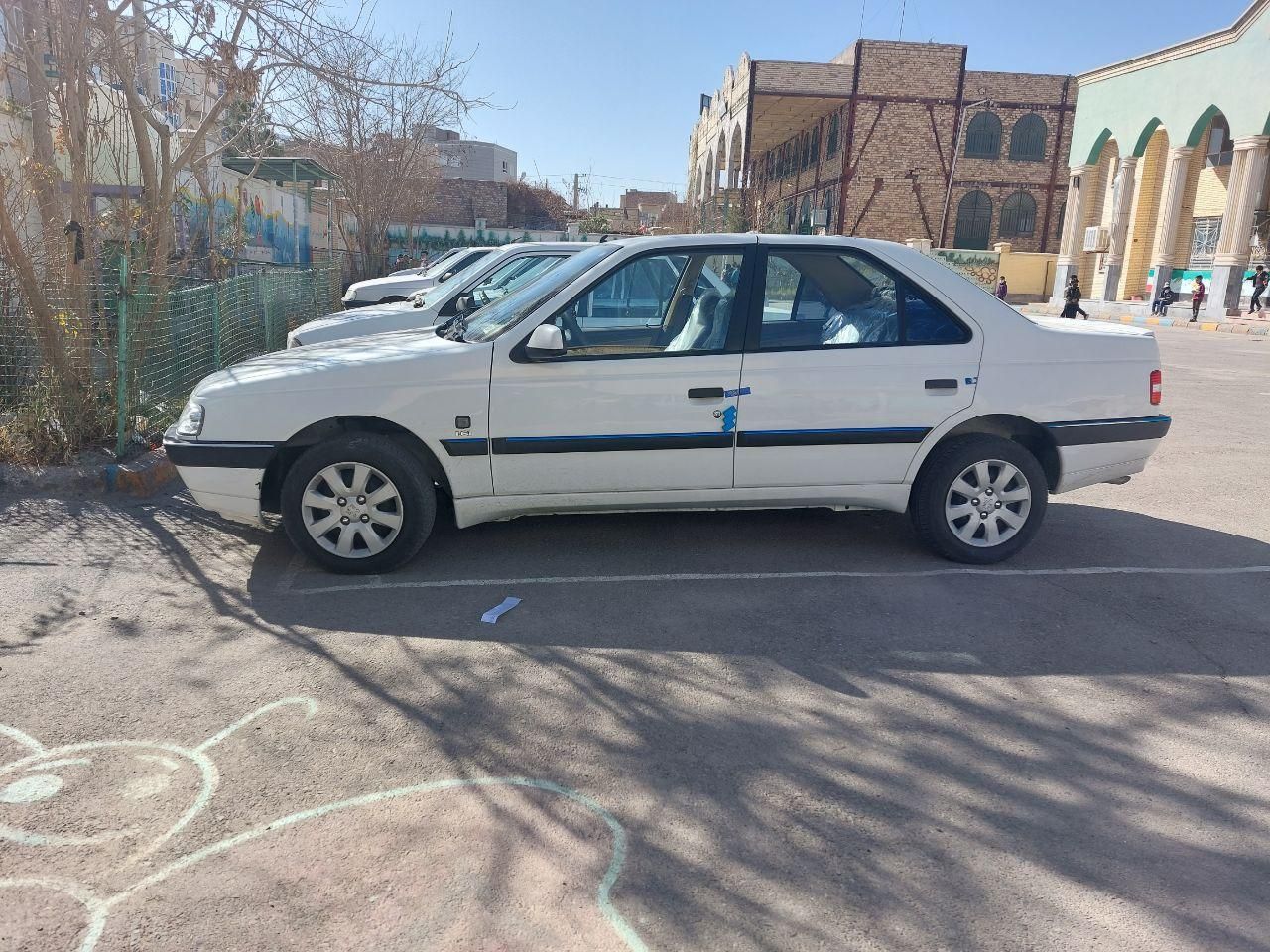 پژو 405 SLX بنزینی TU5 - 1393