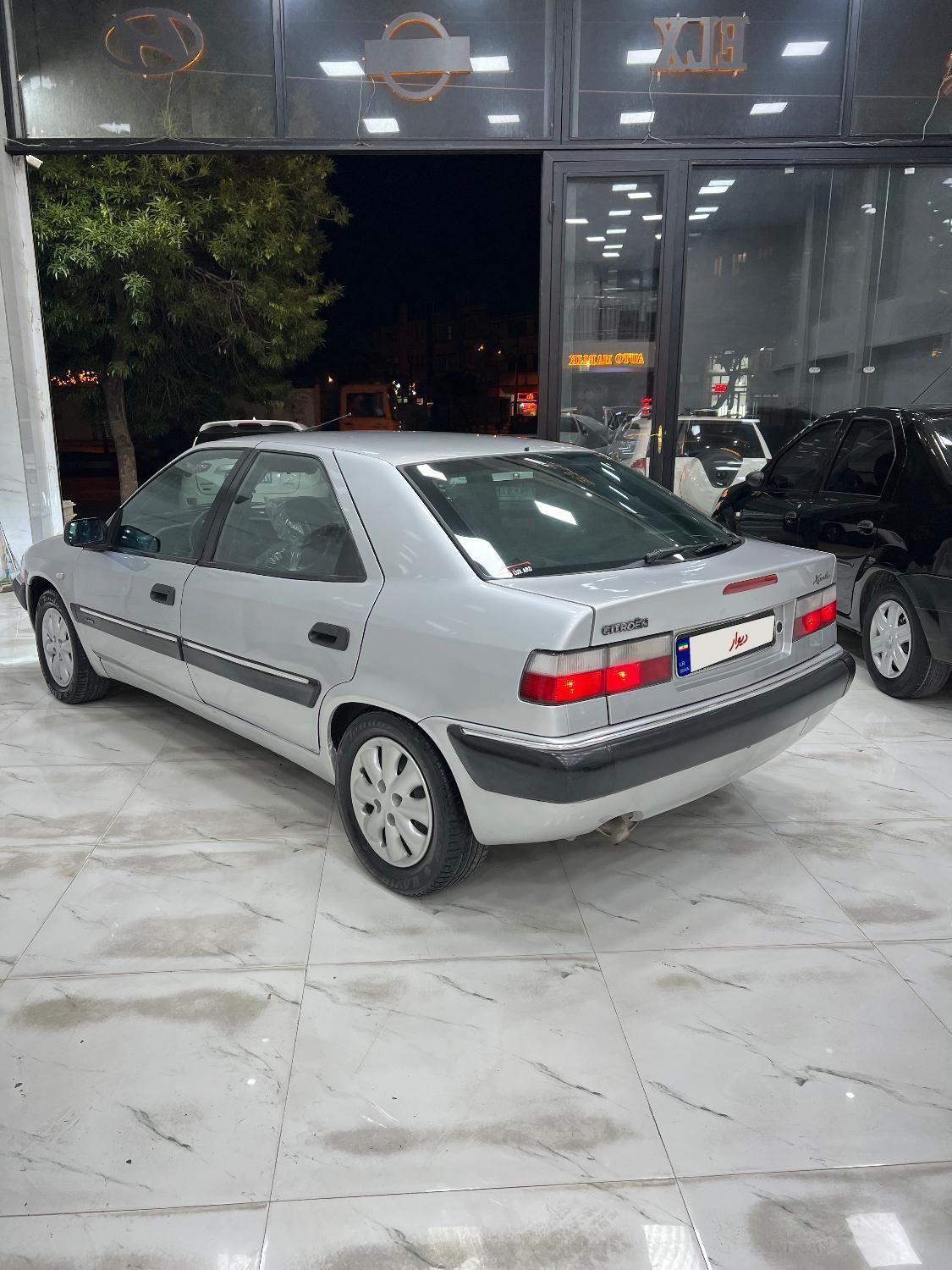 سیتروئن زانتیا X - 2005