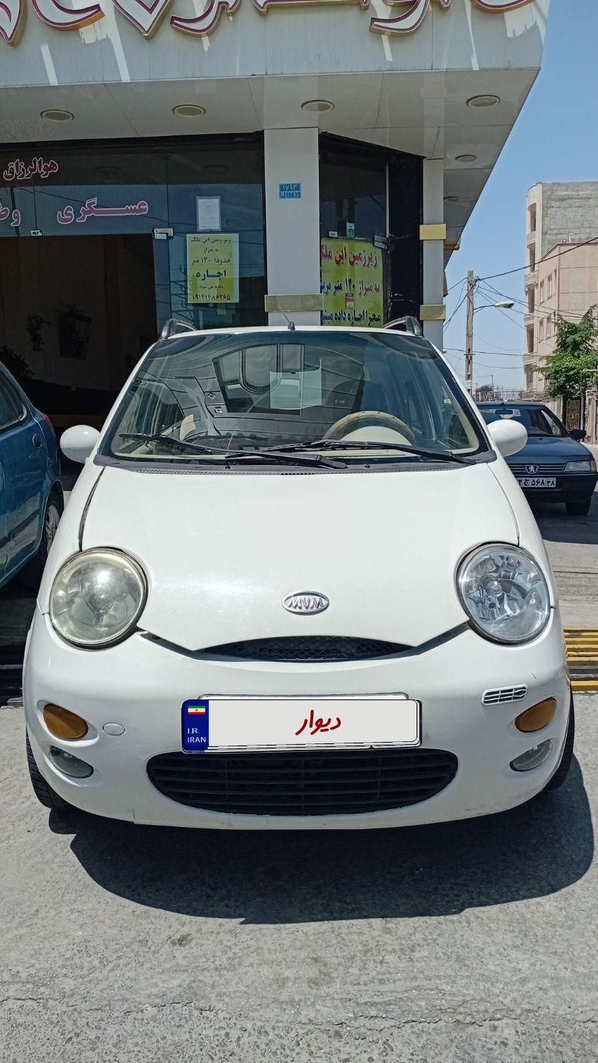 ام وی ام 110 چهار سیلندر دنده ای - 2012