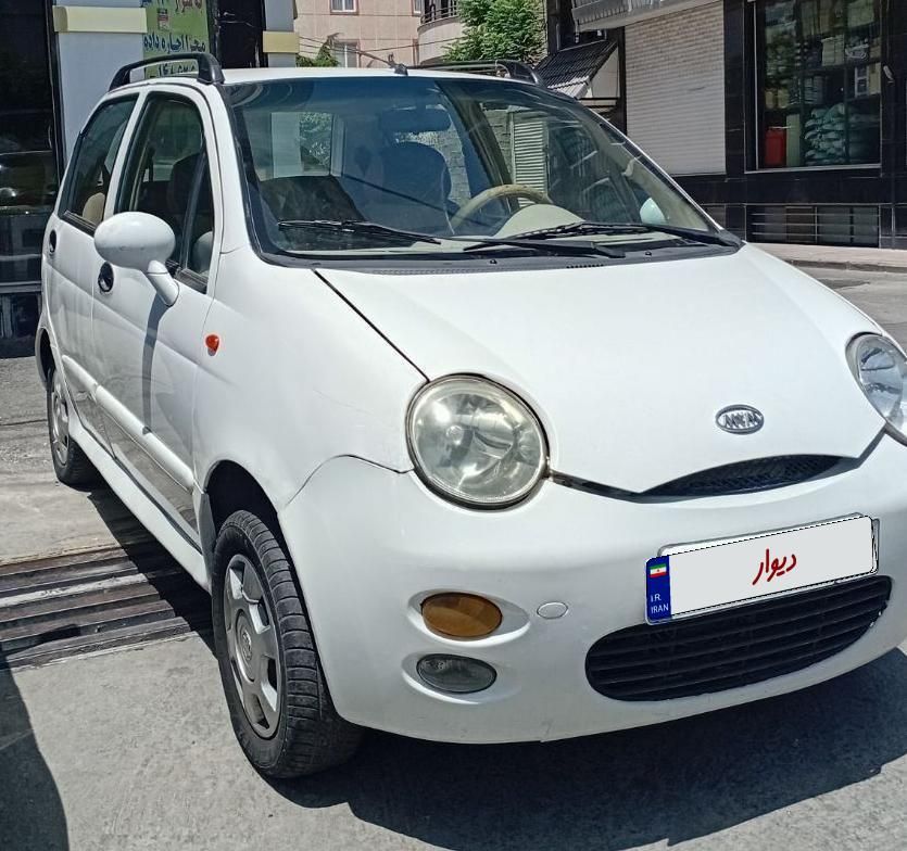 ام وی ام 110 چهار سیلندر دنده ای - 2012