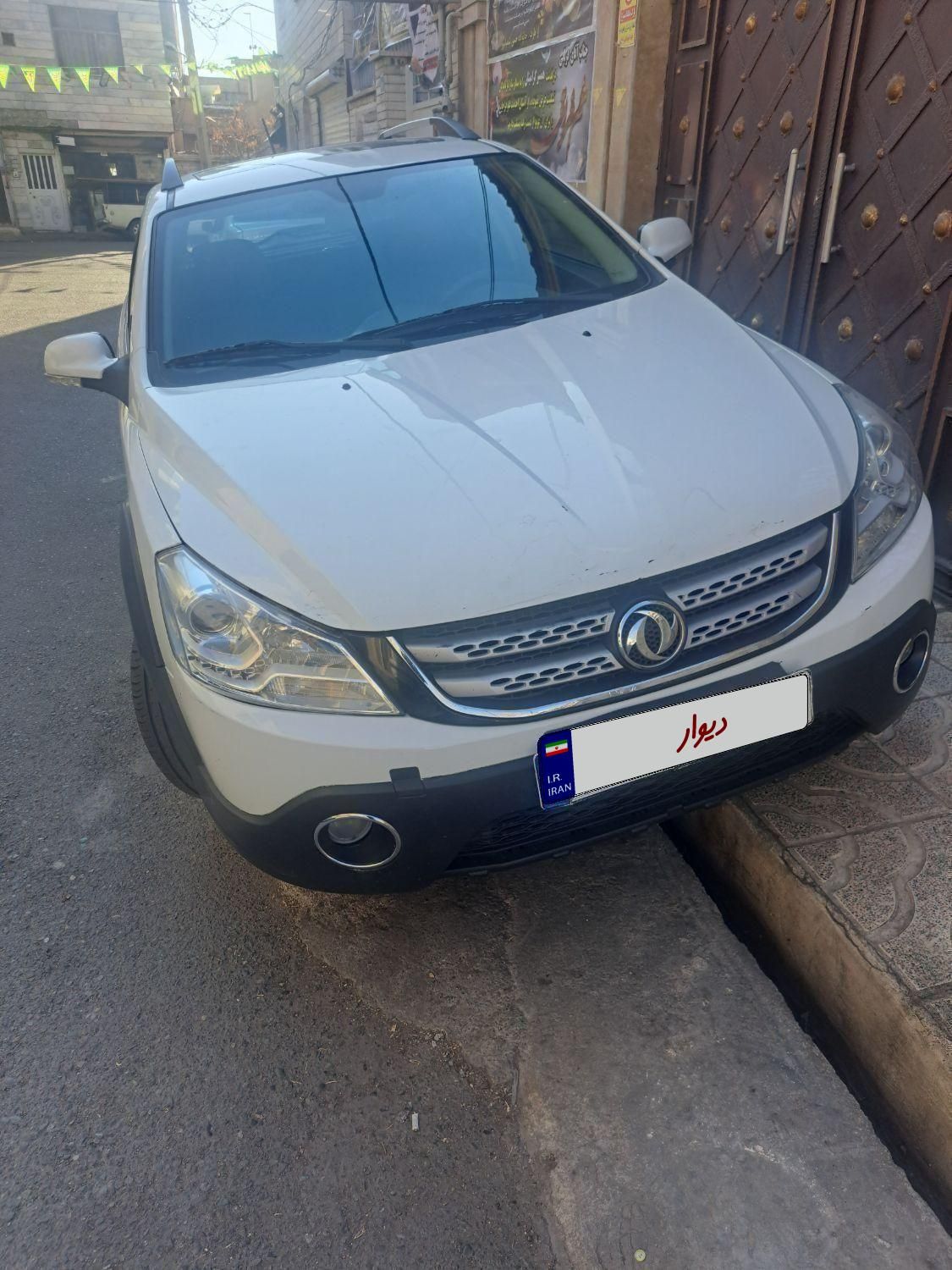 خودرو دانگ فنگ، H30 کراس آگهی ann_18193189