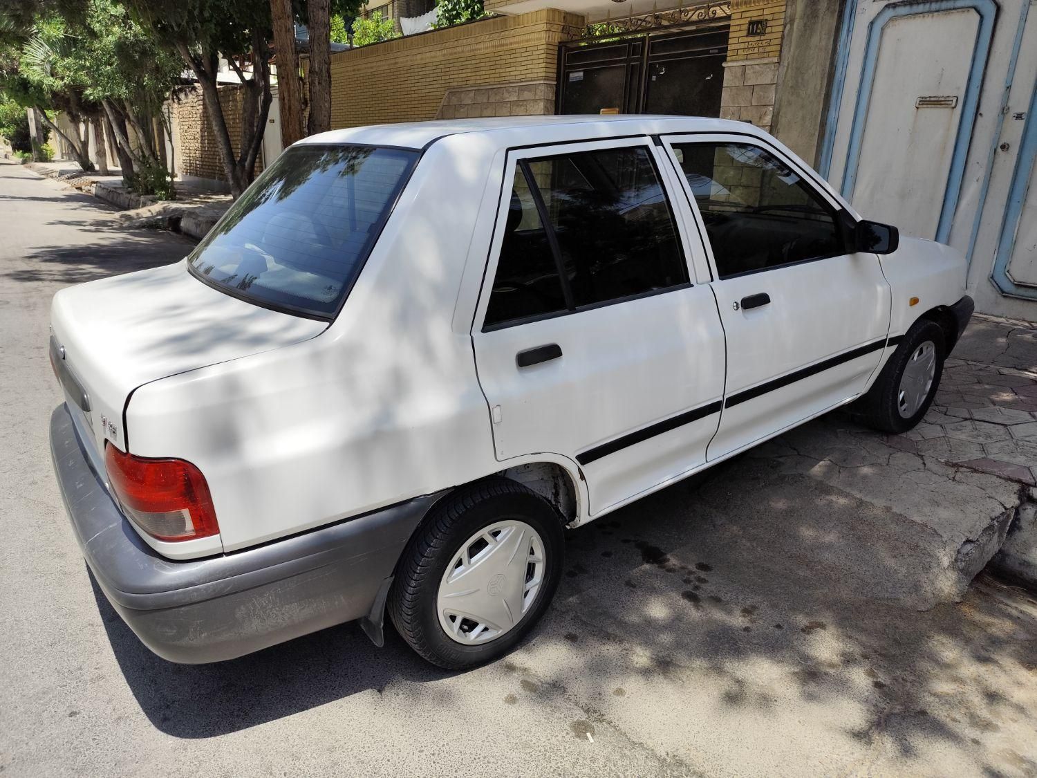 خودرو پراید، 131 آگهی ann_18193423