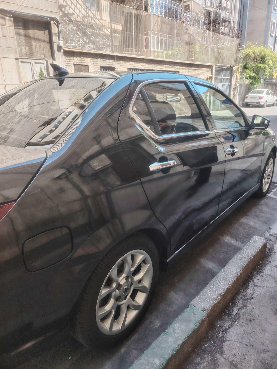 دنا پلاس اتوماتیک توربو - 1402