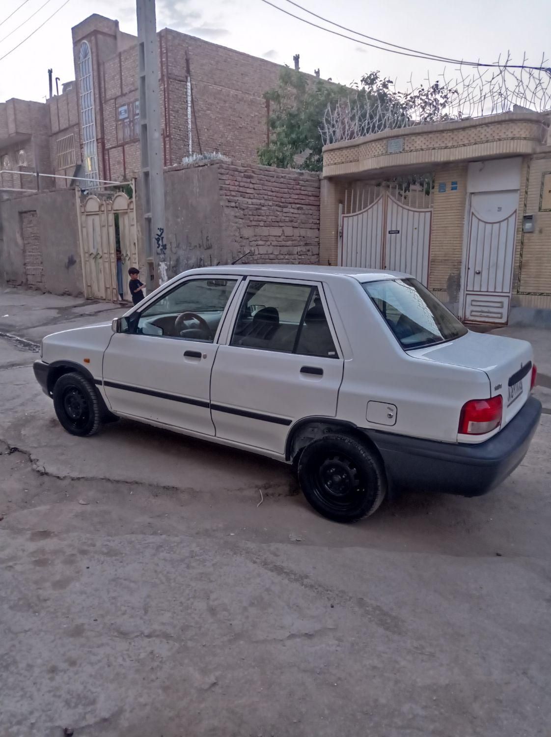 خودرو پراید، 131 آگهی ann_18193495