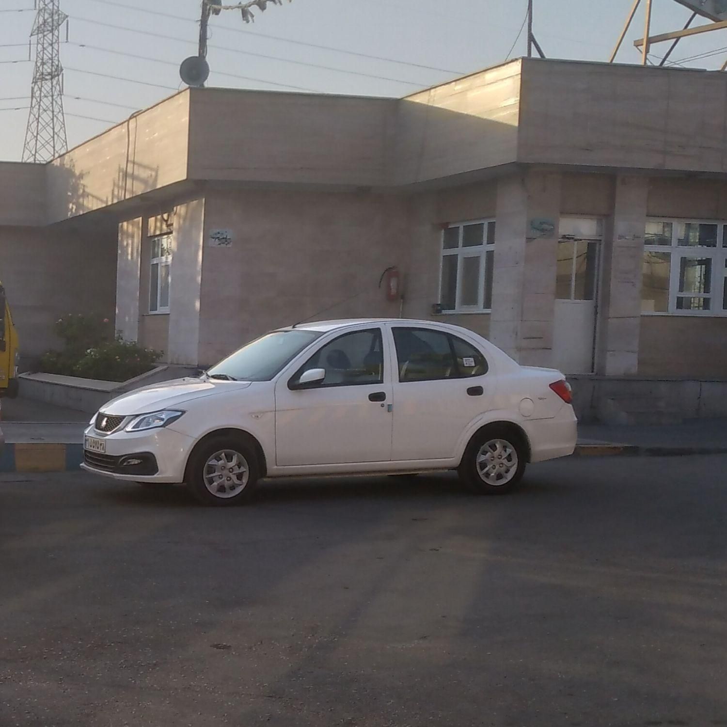 ساینا S دنده ای بنزینی - 1401