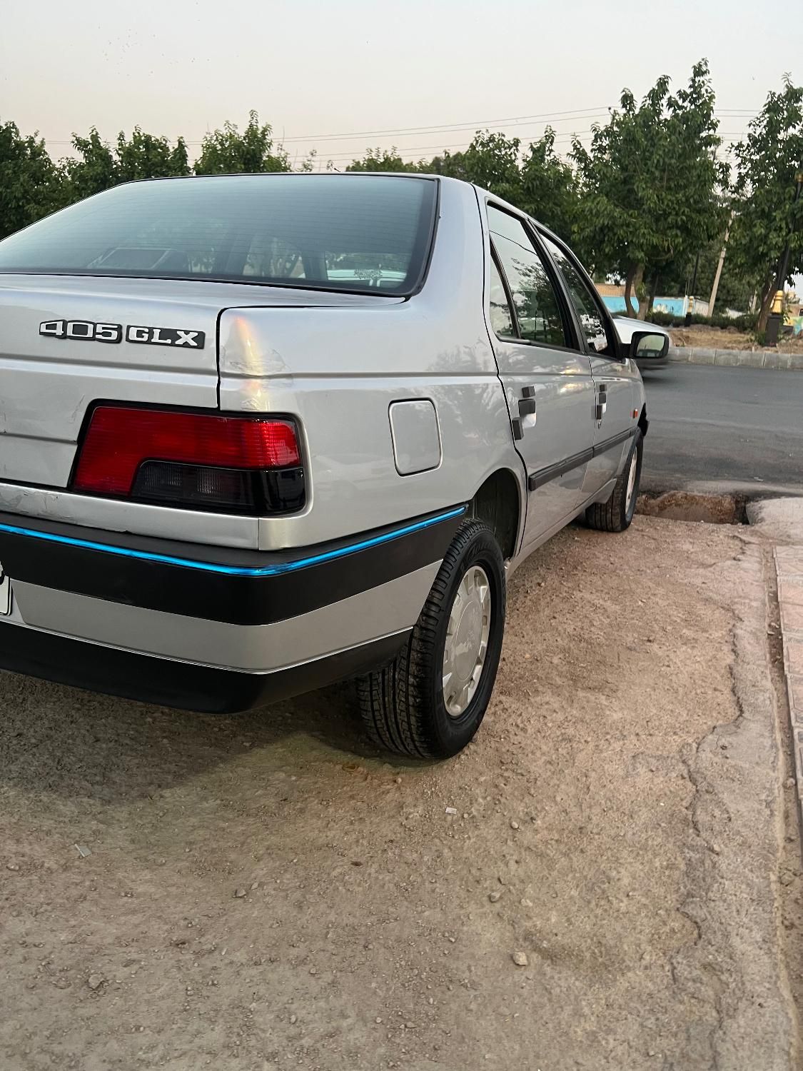 پژو 405 GLX - دوگانه سوز - 1389