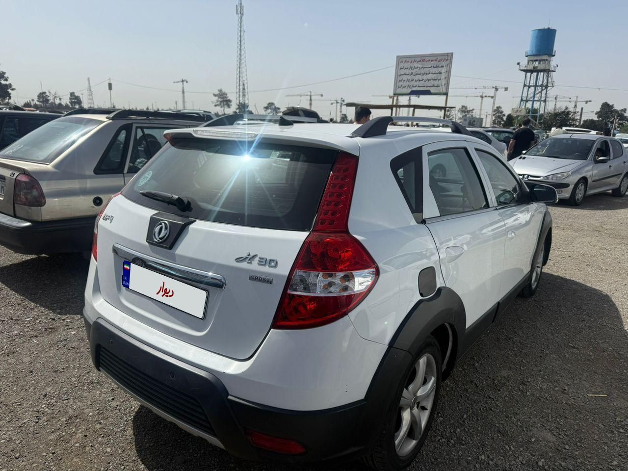 دانگ فنگ H30 کراس اتوماتیک - 1397
