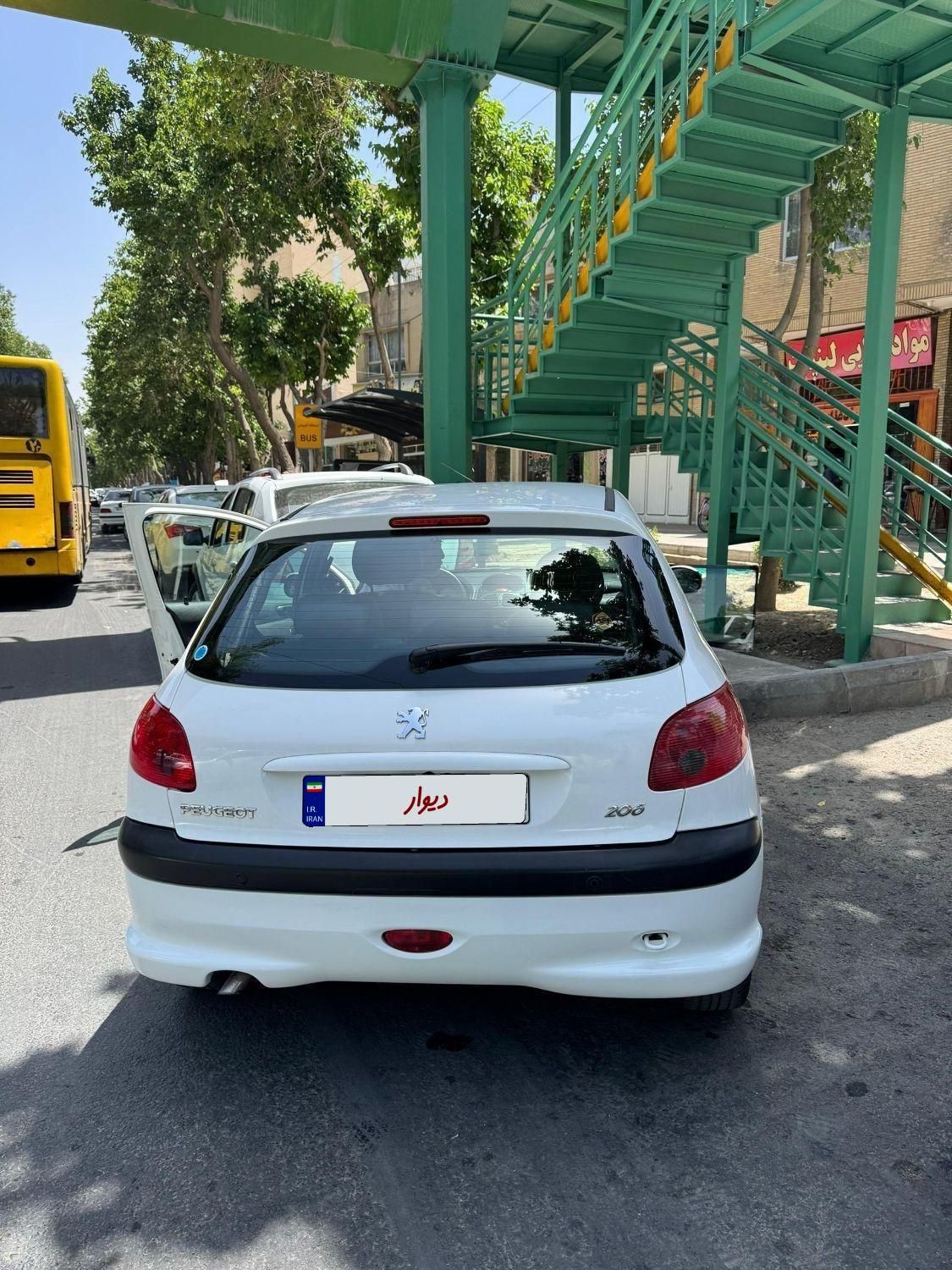 خودرو پژو، 206 آگهی ann_18194179