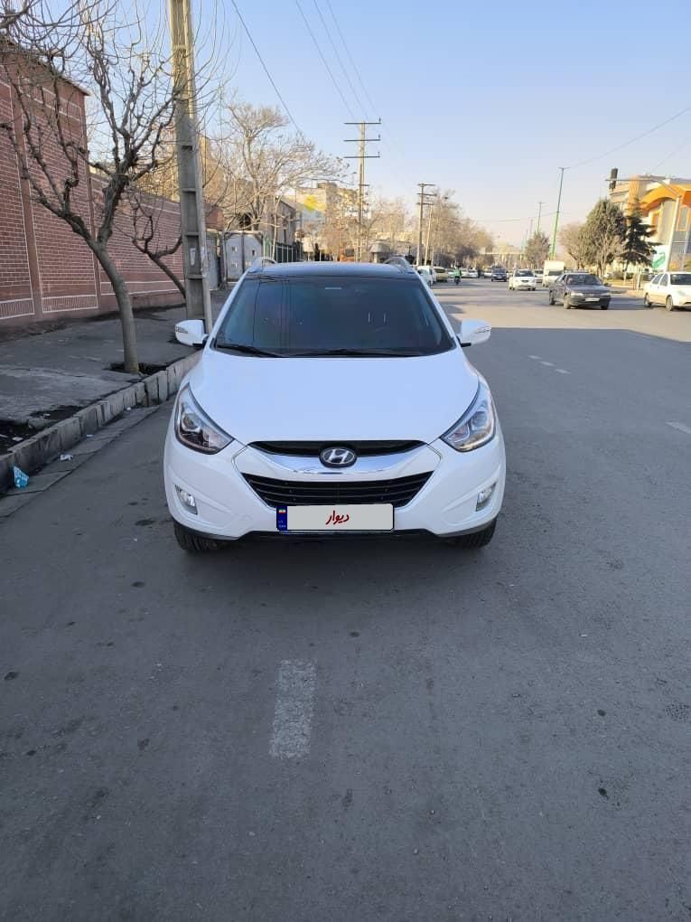 هیوندای توسان 2.4 لیتر - 2015