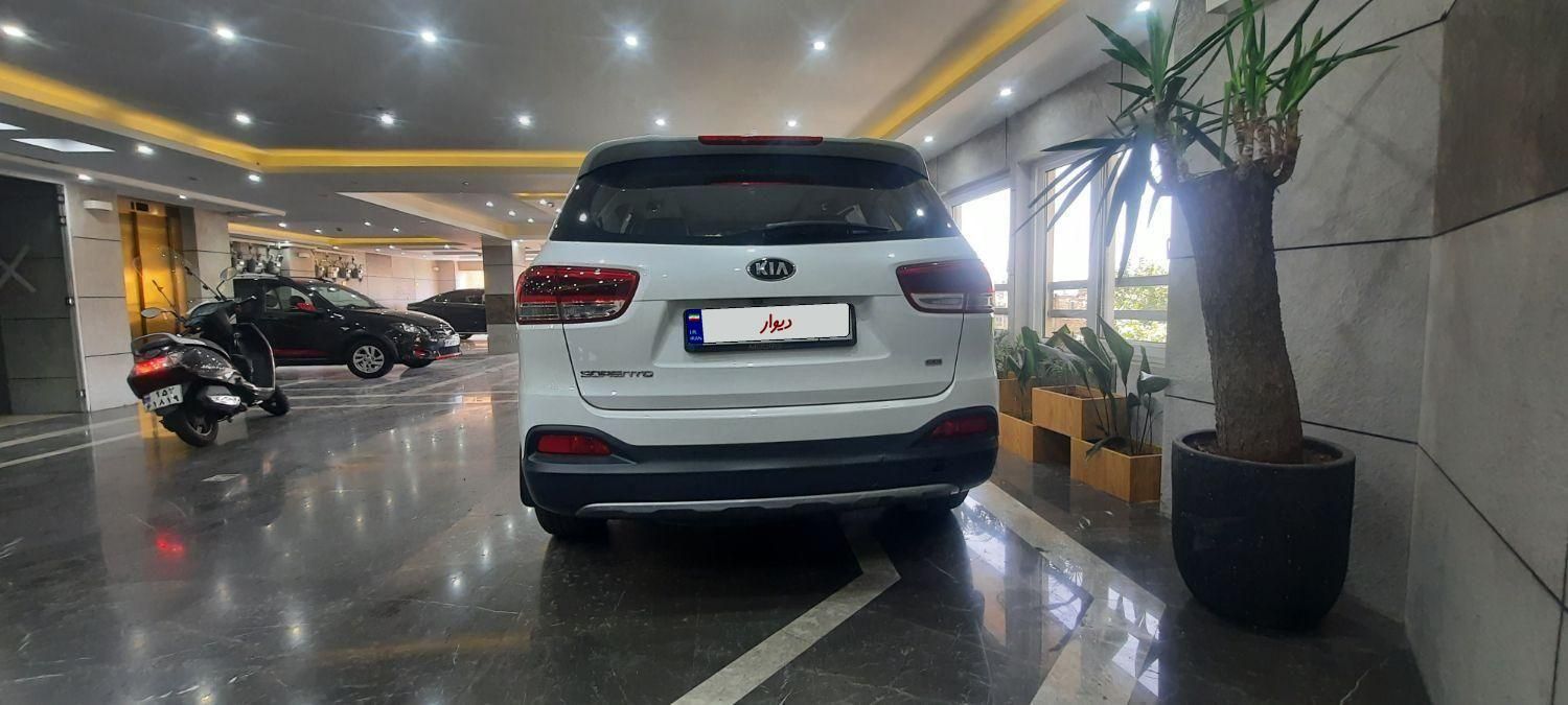 کیا سورنتو فول  UM - 2016