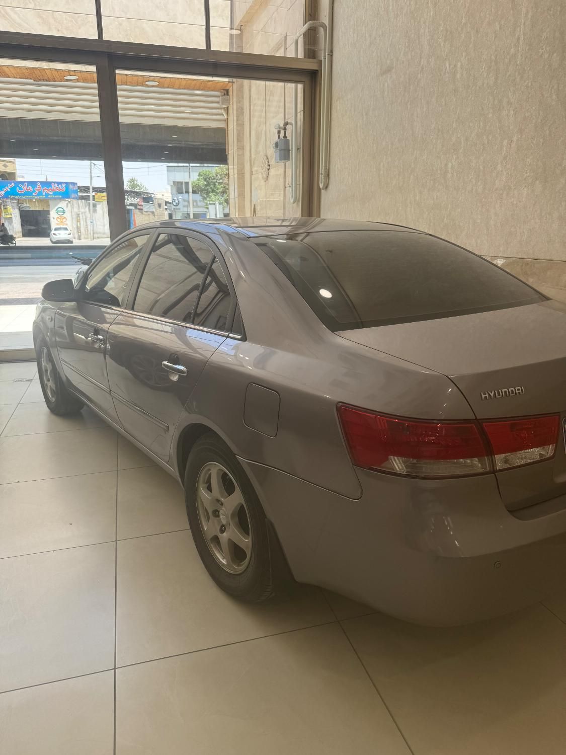 هیوندای سوناتا دنده‌ای NF 2400 - 2007