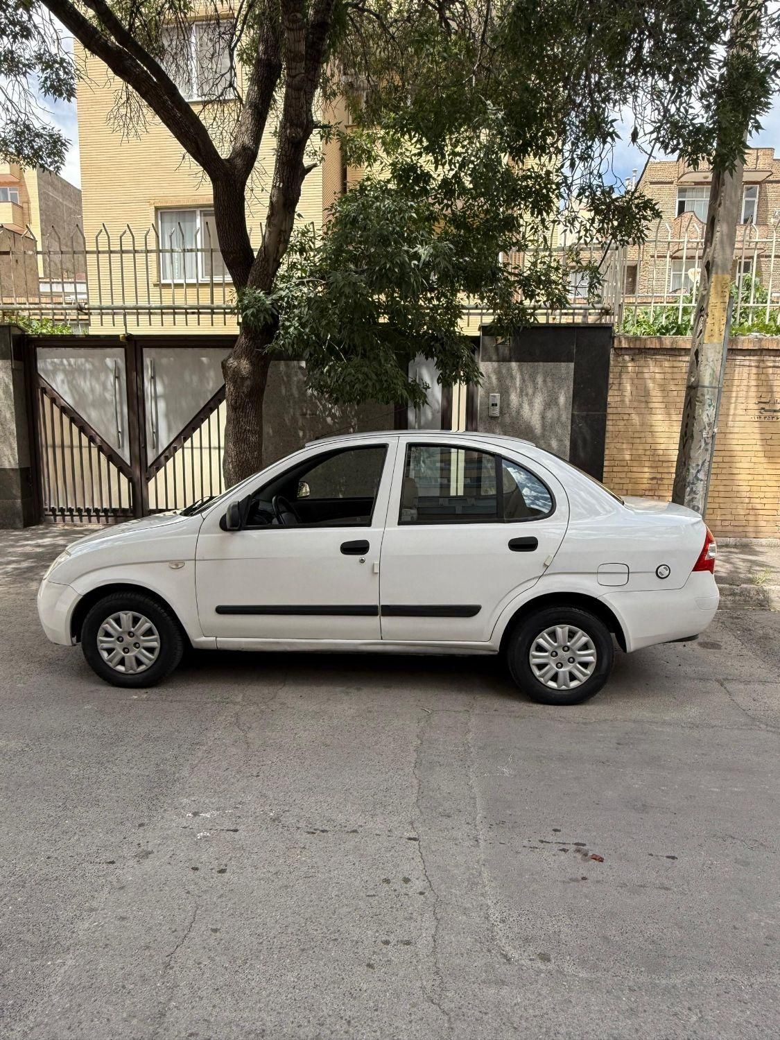 تیبا صندوق دار SX - 1394