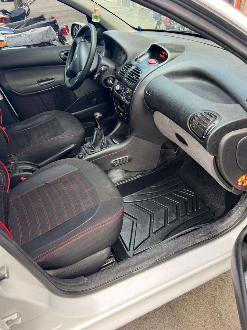 پژو 206 SD v8 - 1393