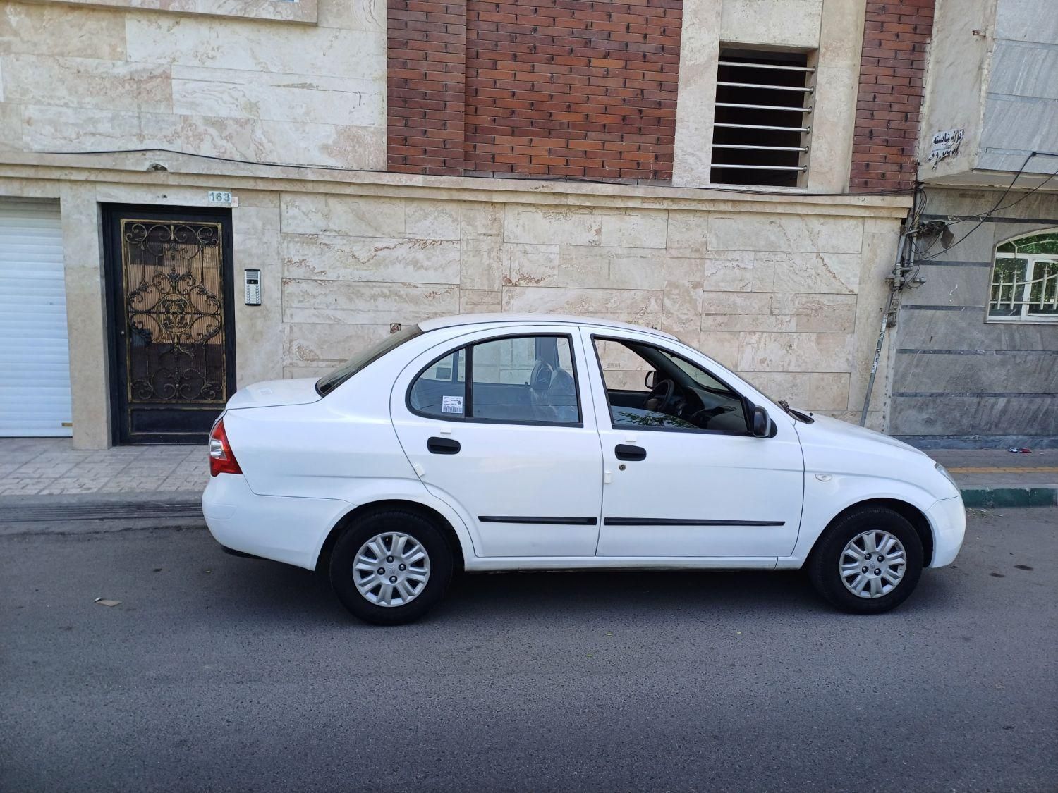 تیبا صندوق دار SX - 1397