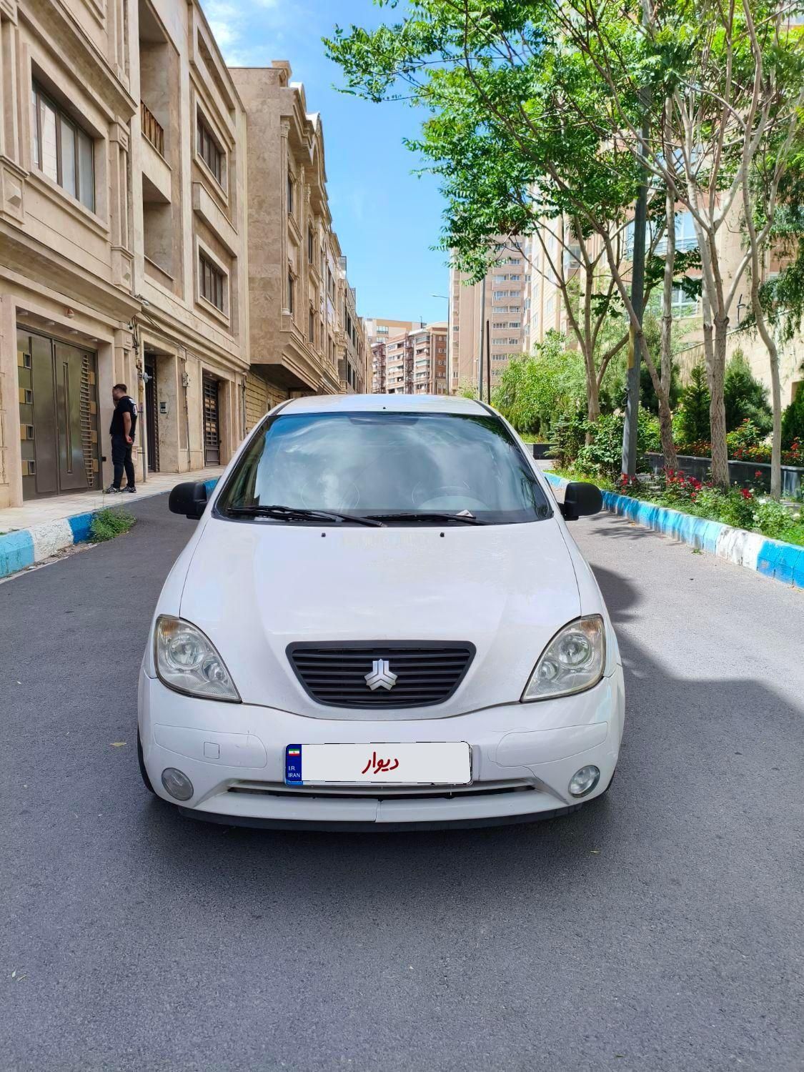 تیبا صندوق دار SX - 1393