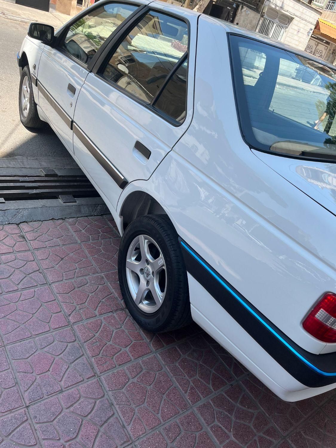 پژو 405 SLX بنزینی TU5 - 1393