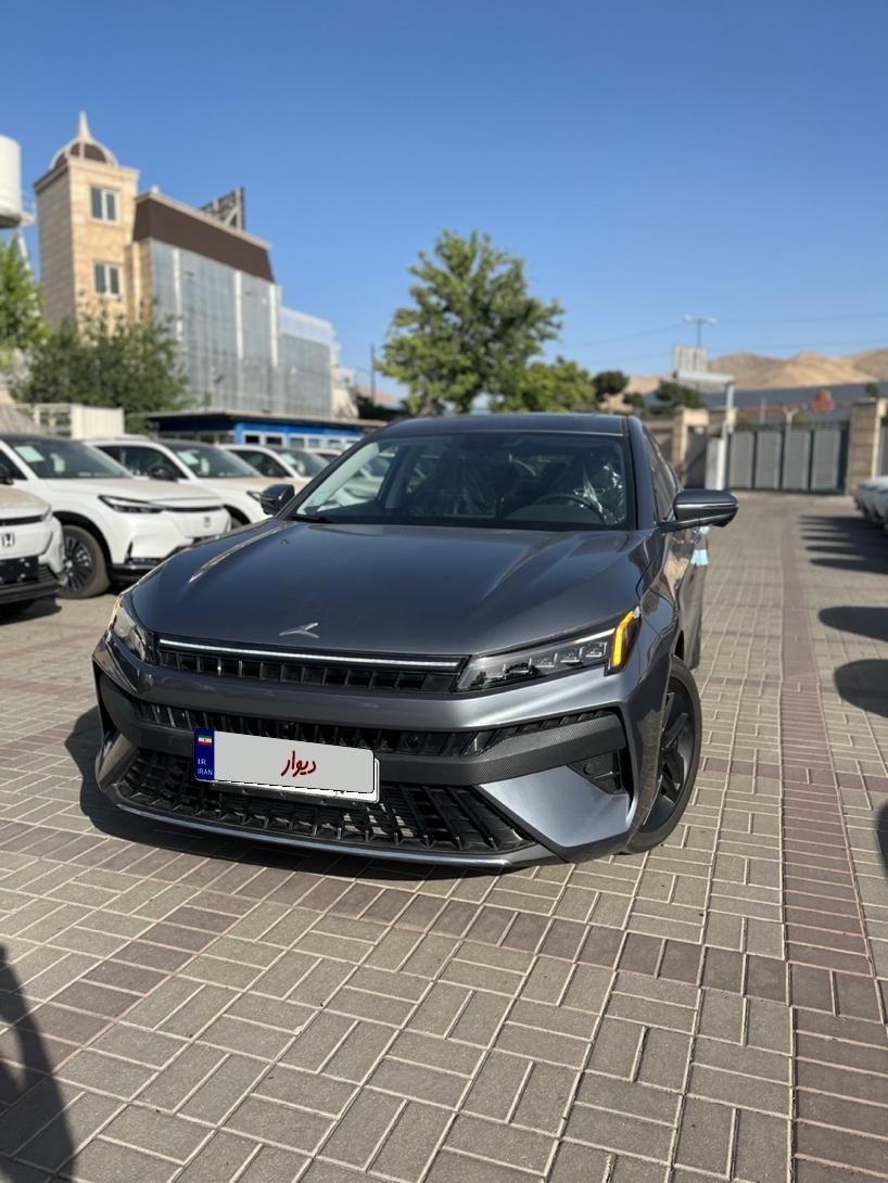خودرو کی ام سی، J7 آگهی ann_18197266