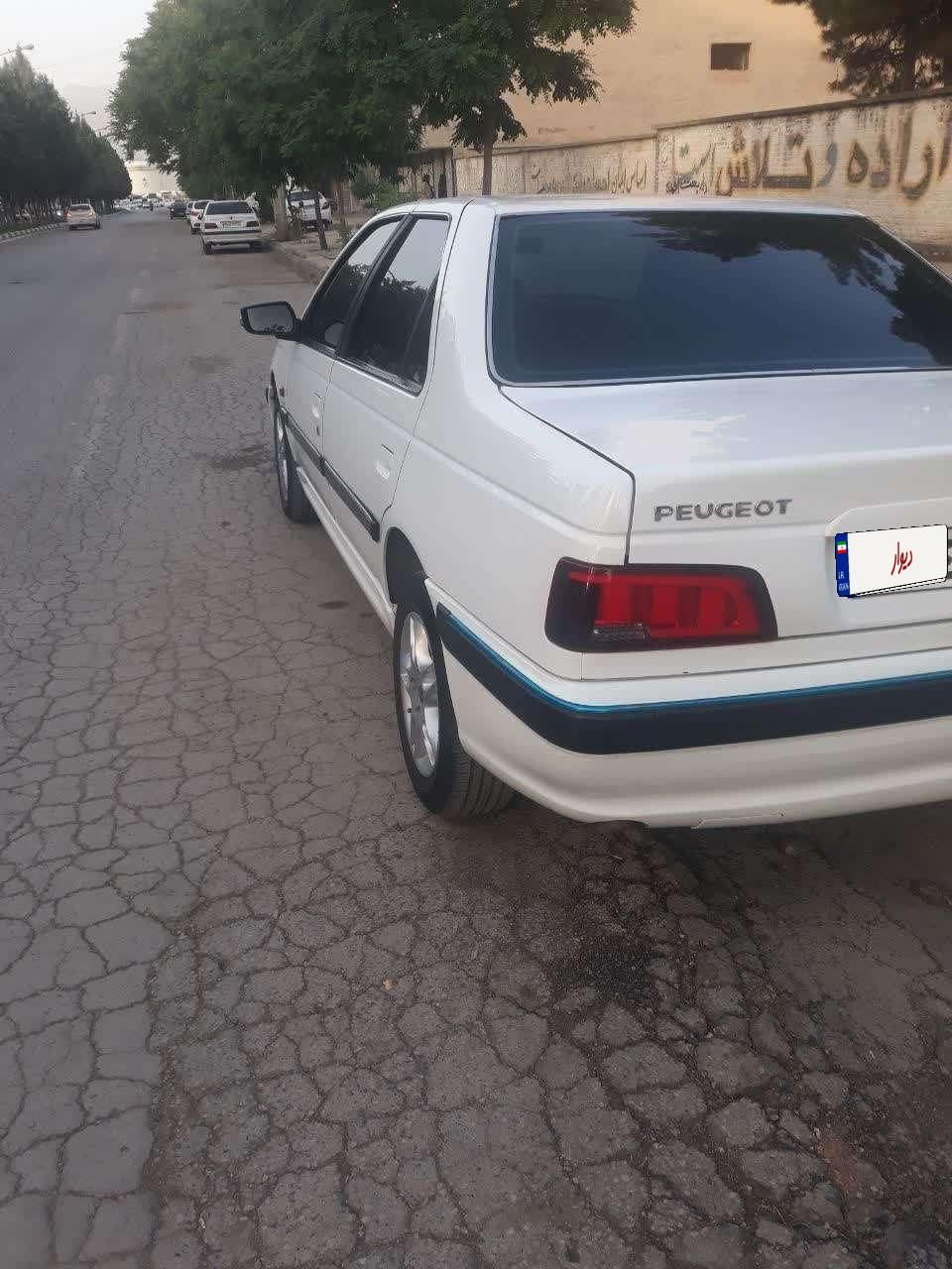 خودرو پژو، پارس آگهی ann_18197424
