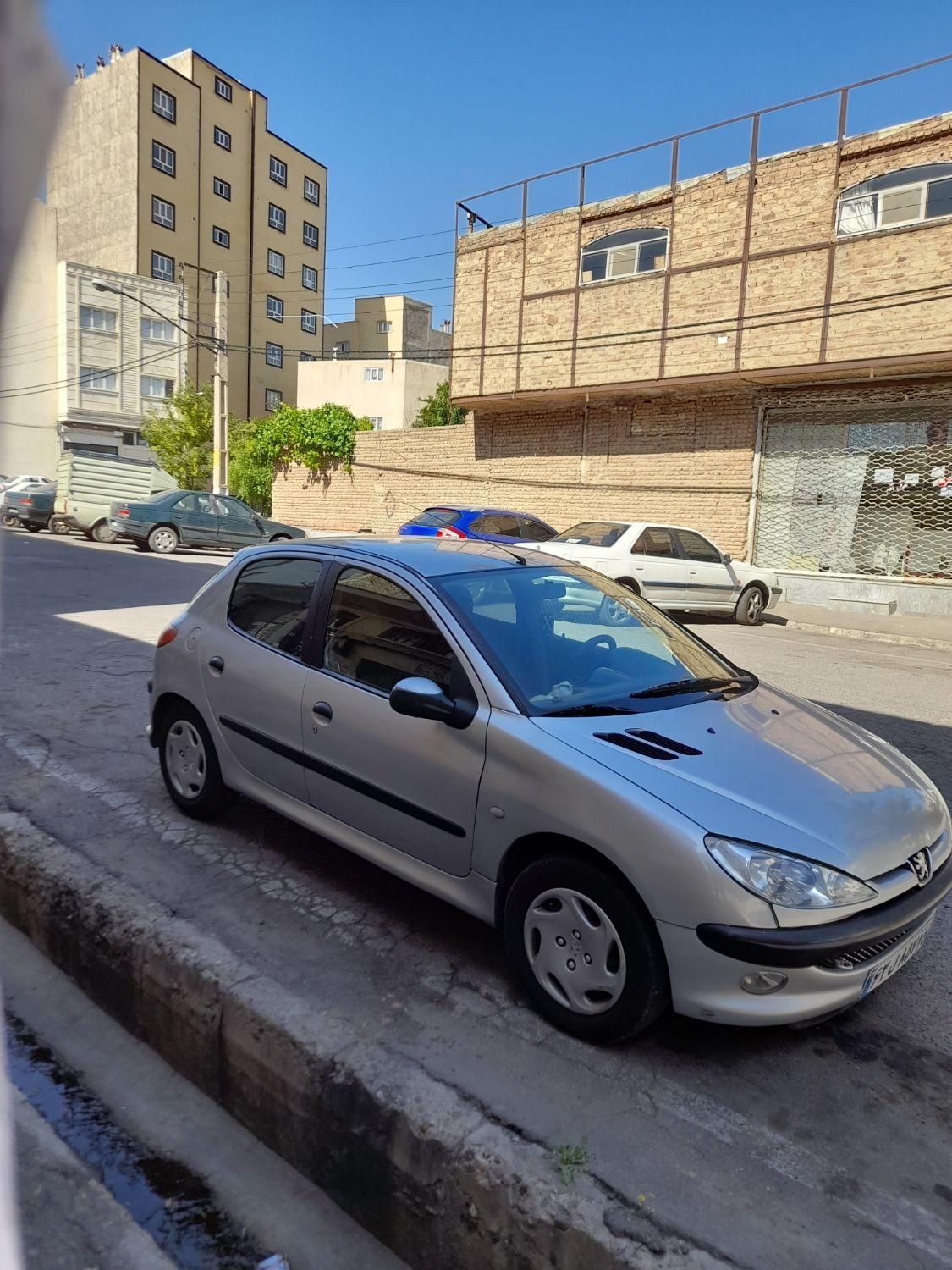 پژو 206 تیپ 3 - 1383
