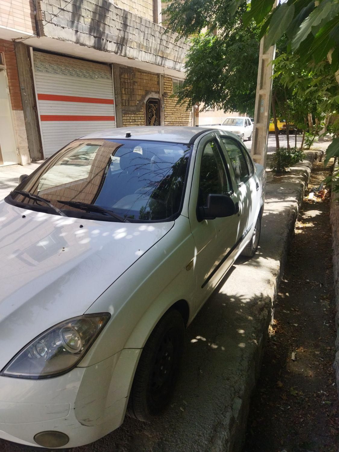تیبا صندوق دار SX - 1396