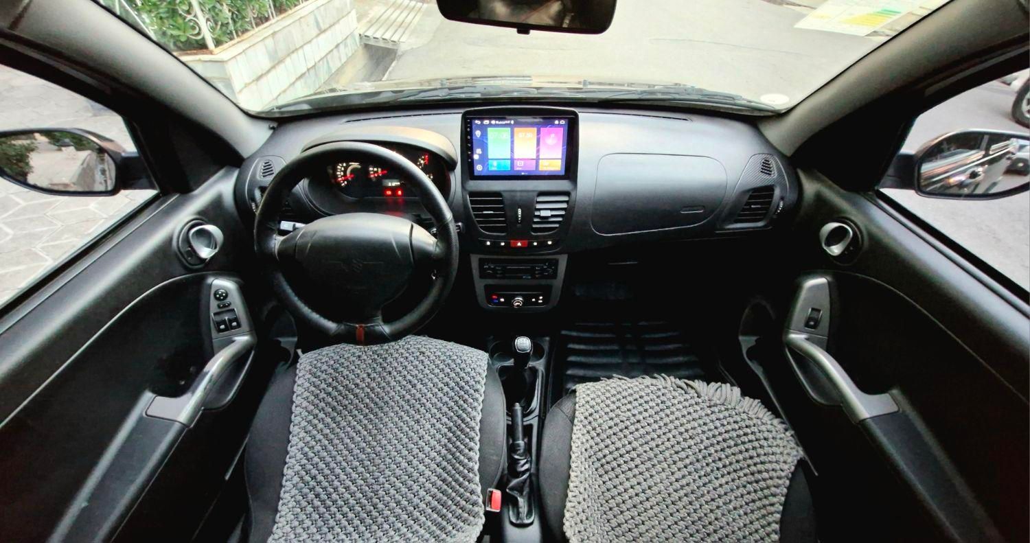 کوییک R دنده‌ای - 1399