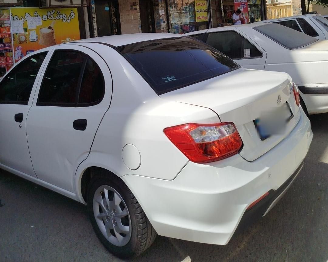 ساینا S دنده ای بنزینی - 1400