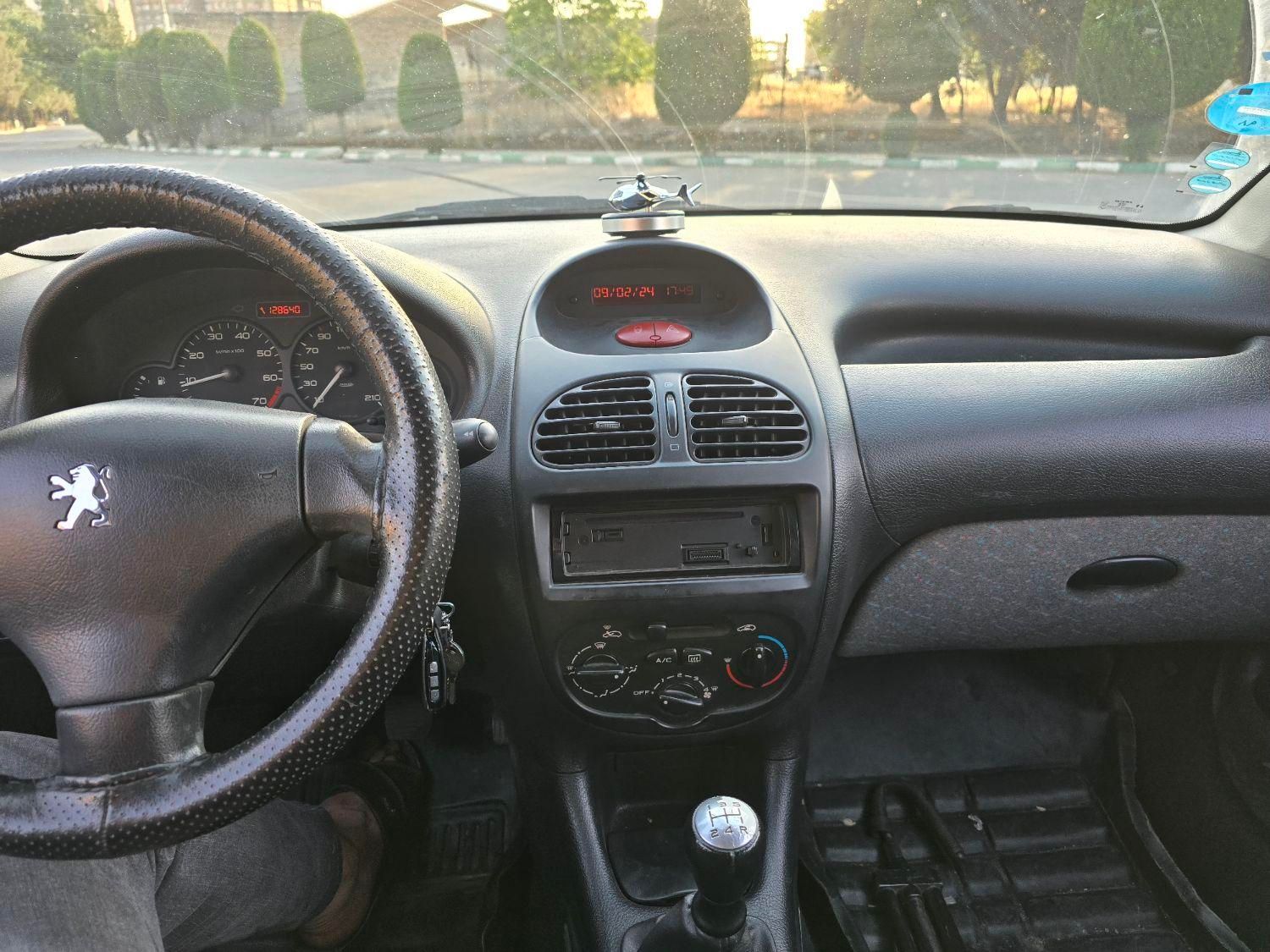 پژو 206 SD v20 - 1389