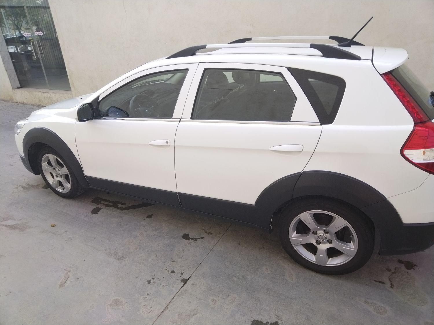 دانگ فنگ H30 کراس اتوماتیک - 1396