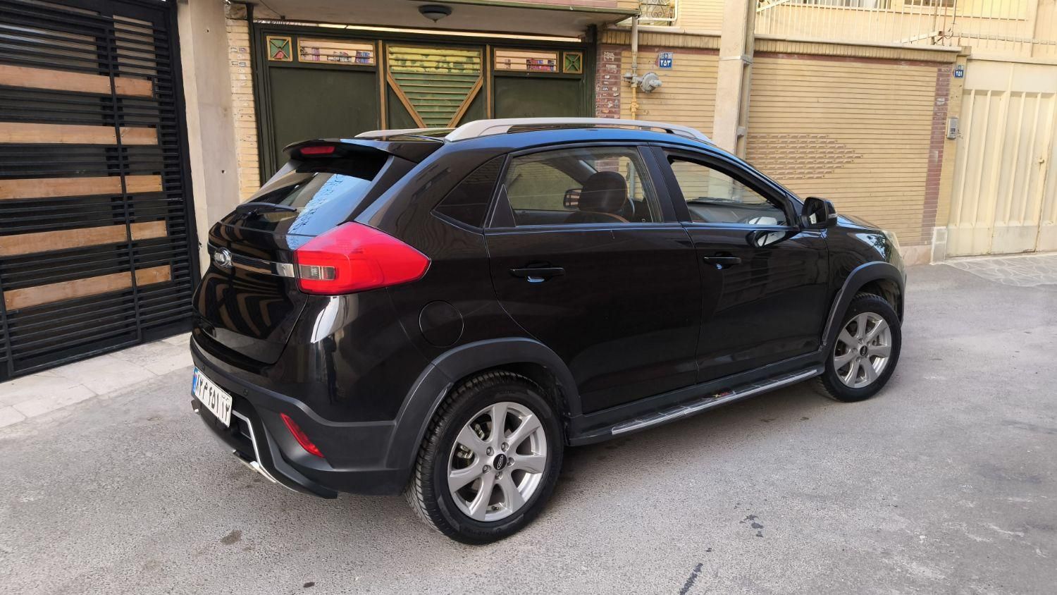 ام وی ام X22 دنده ای اسپرت لاکچری - 2021