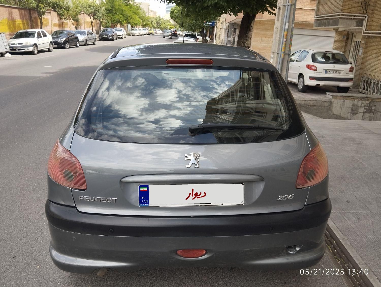 پژو 206 تیپ 2 - 1395