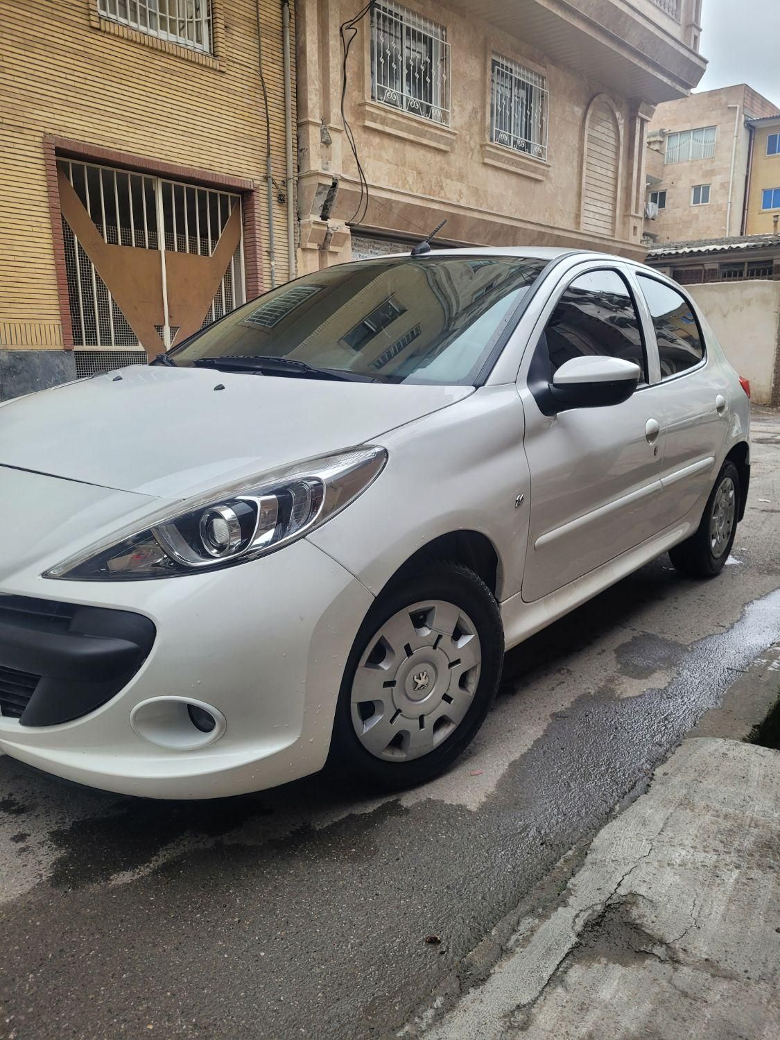 پژو 207 دنده‌ای - 1400