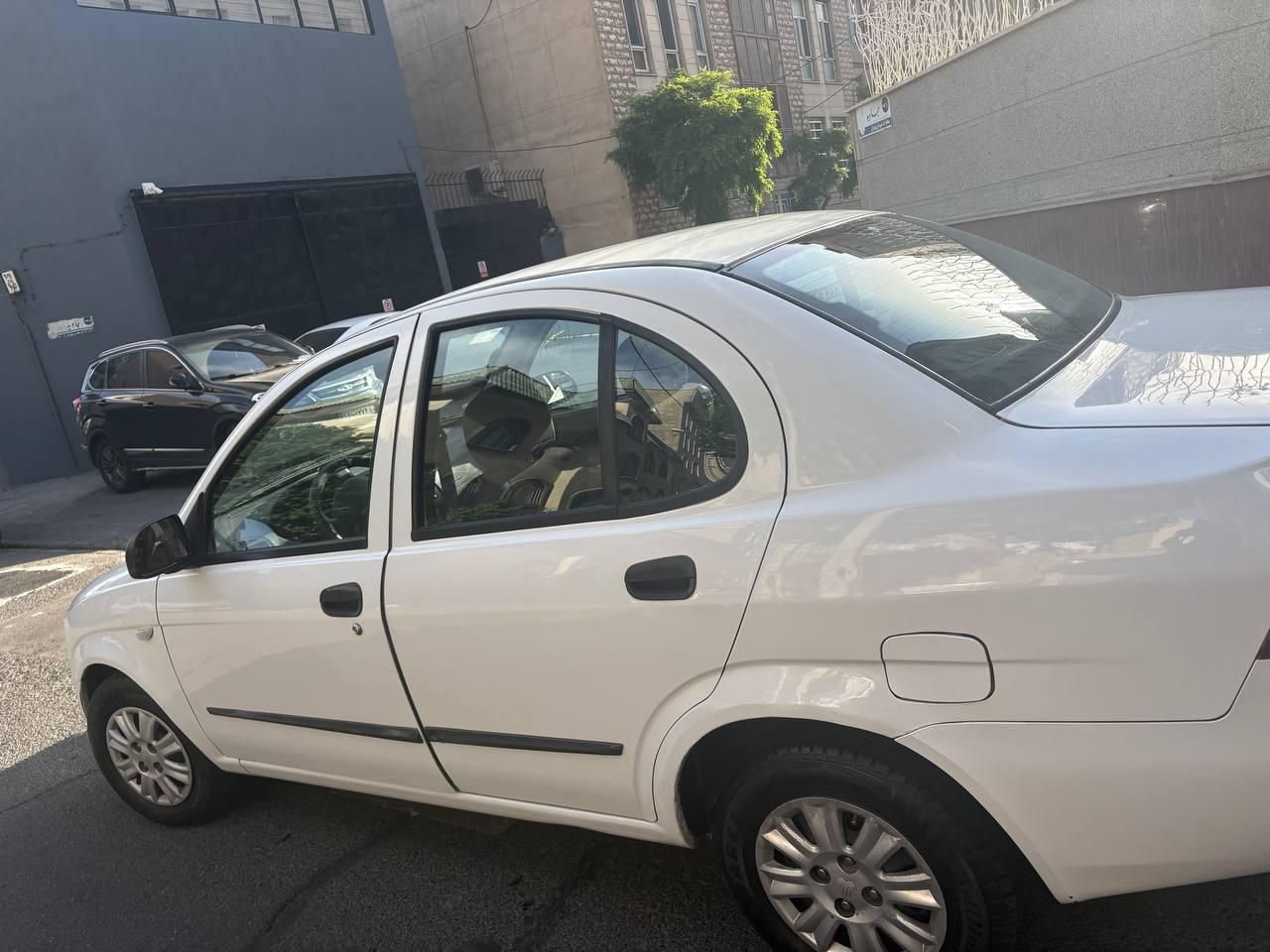 تیبا صندوق دار SX - 1396