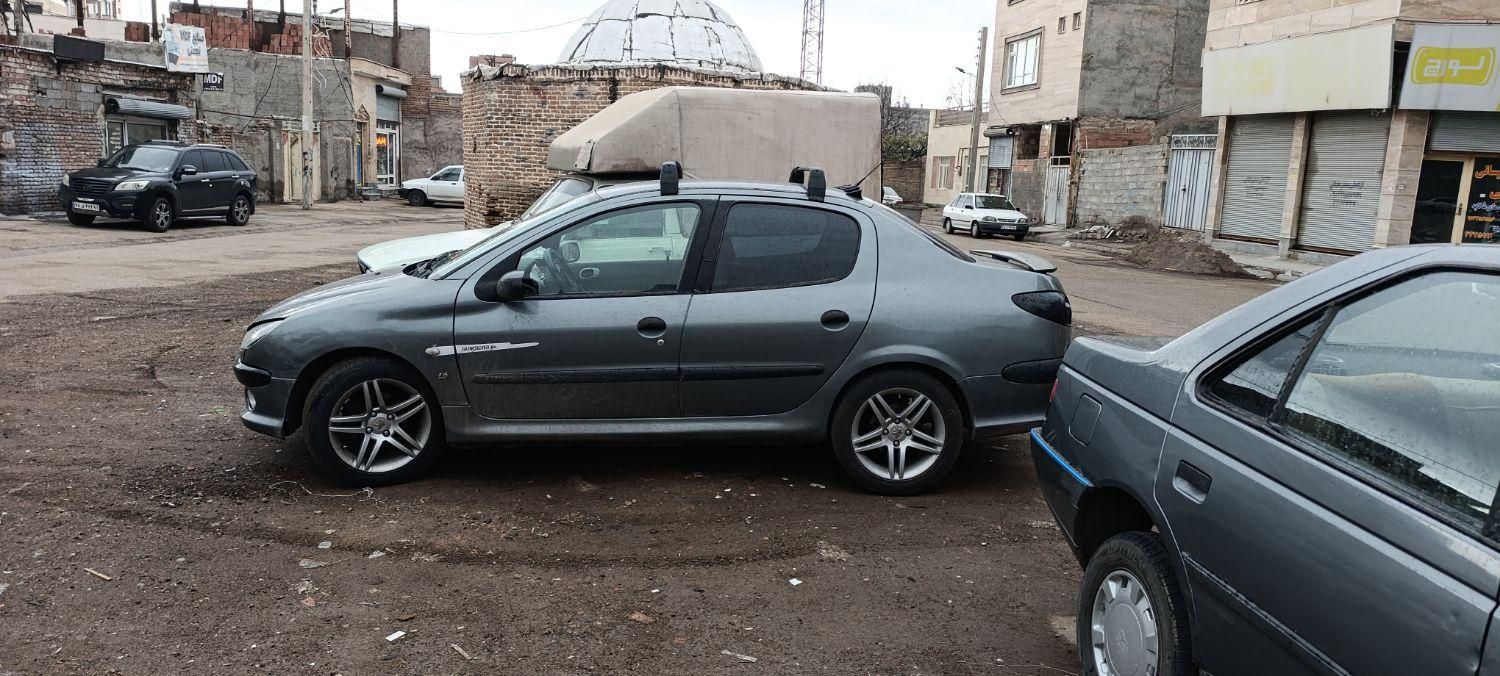 پژو 206 SD v8 - 1390
