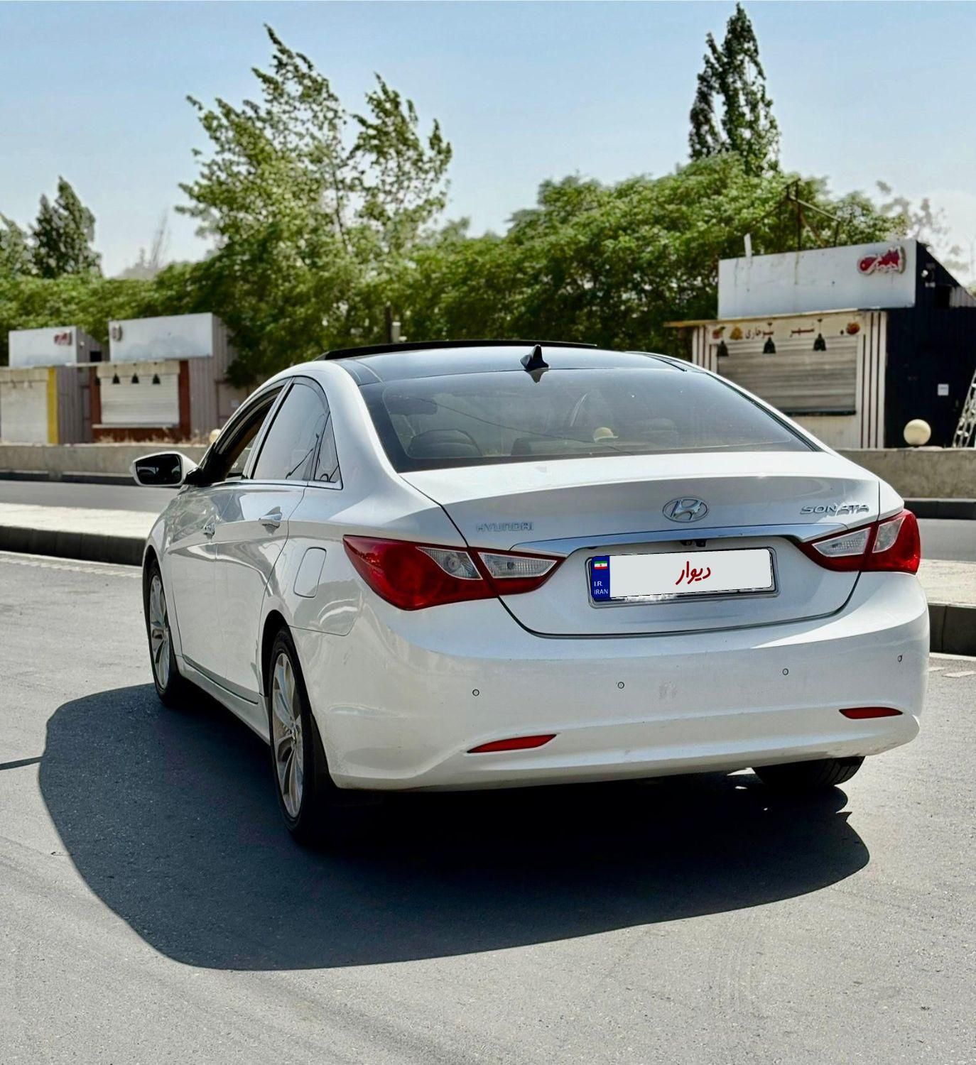 هیوندای سوناتا فول YF - 2012