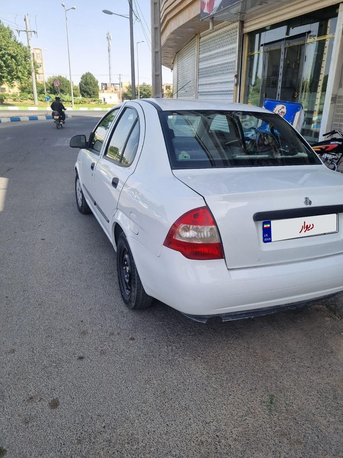 تیبا صندوق دار LX - 1399