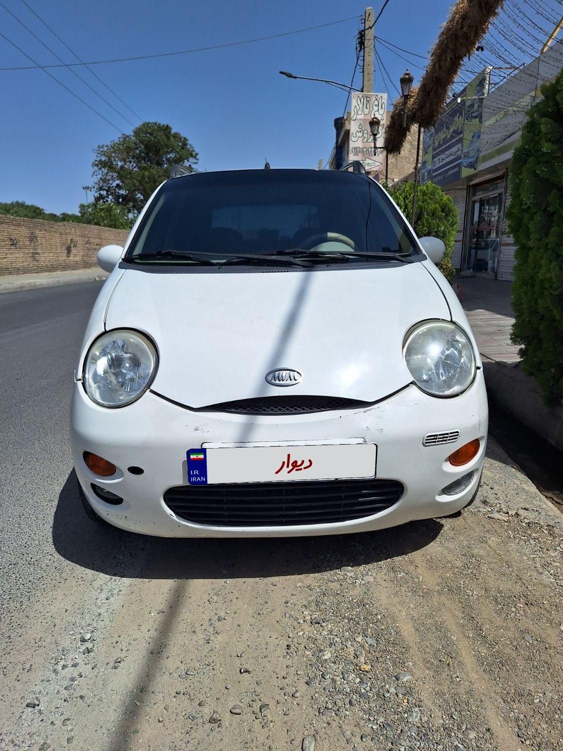ام وی ام 110 چهار سیلندر دنده ای - 2012