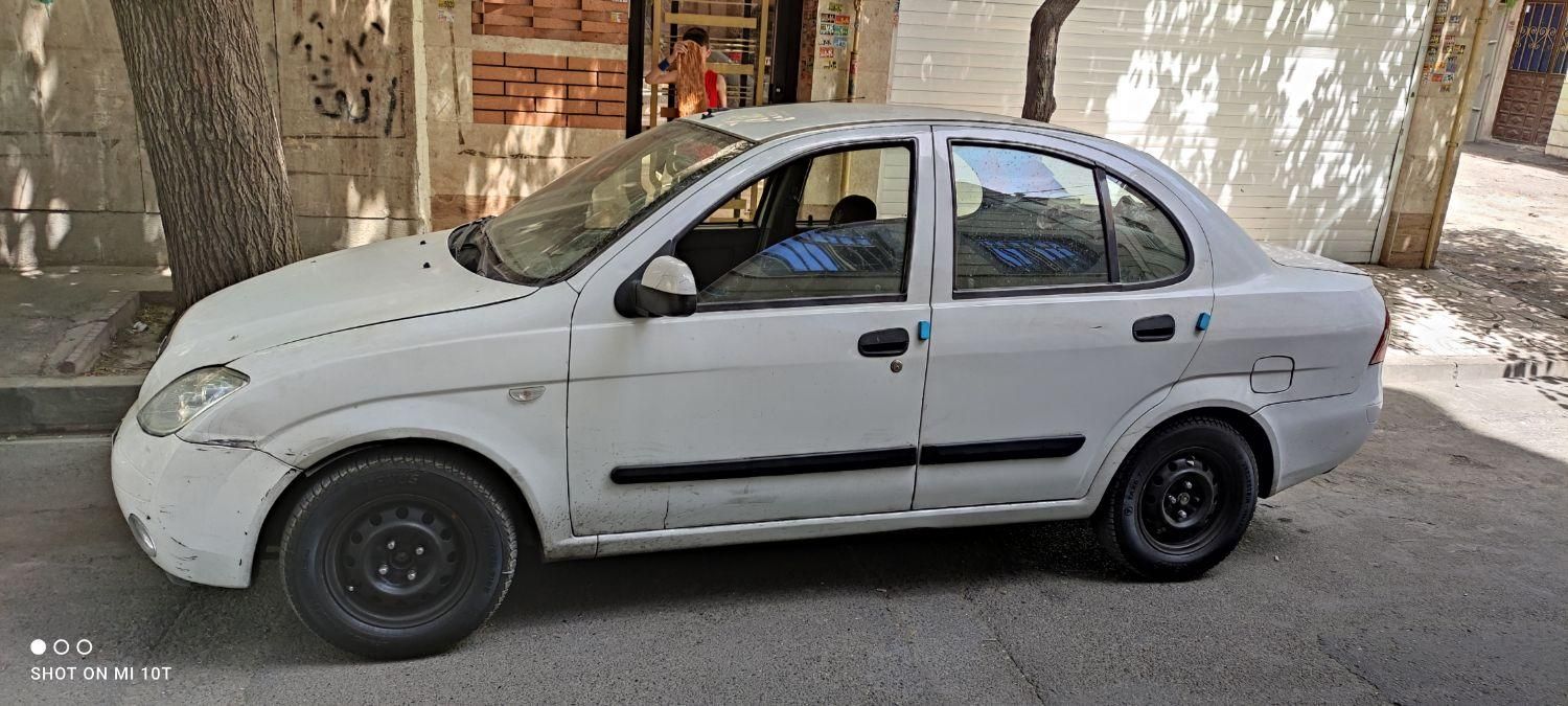 تیبا صندوق دار LX - 1391