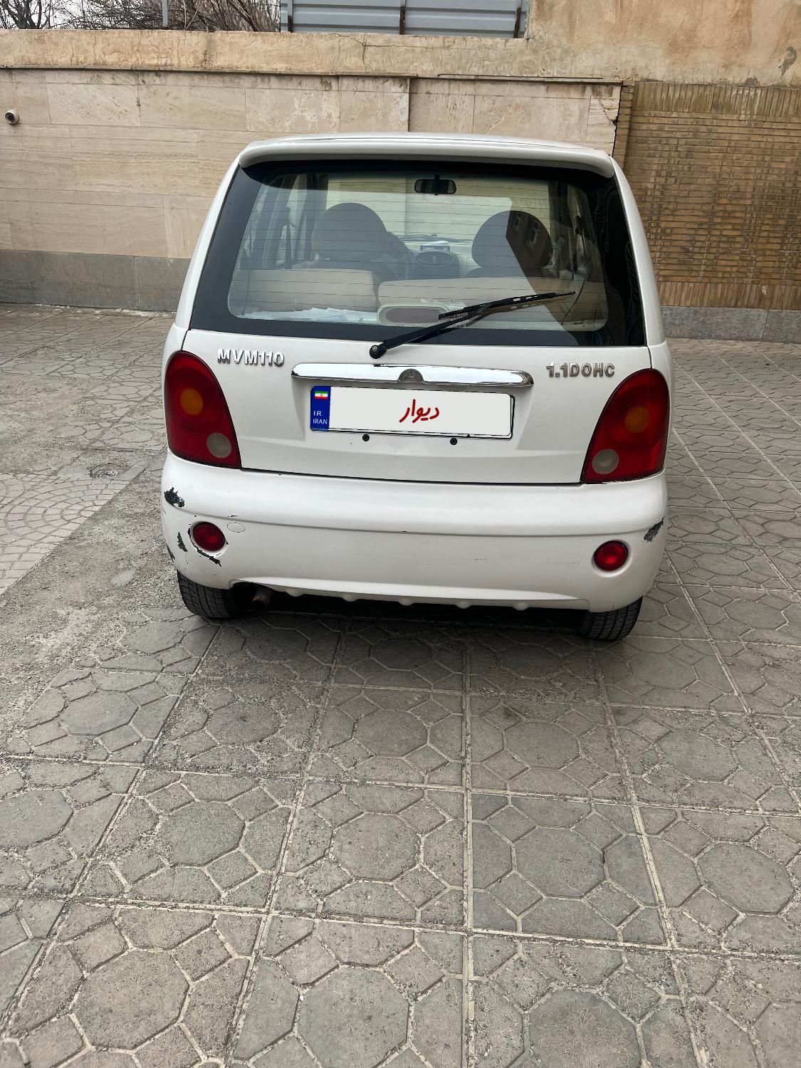 ام وی ام 110 چهار سیلندر دنده ای - 2011