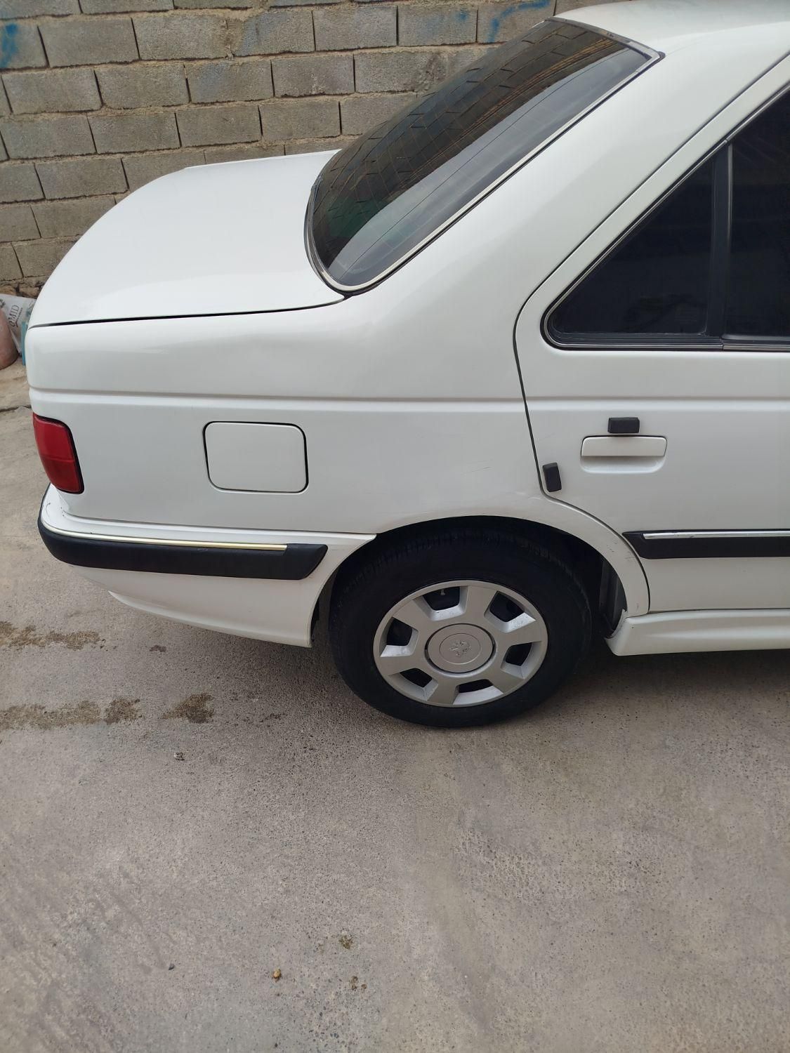 پژو پارس سال - 1395