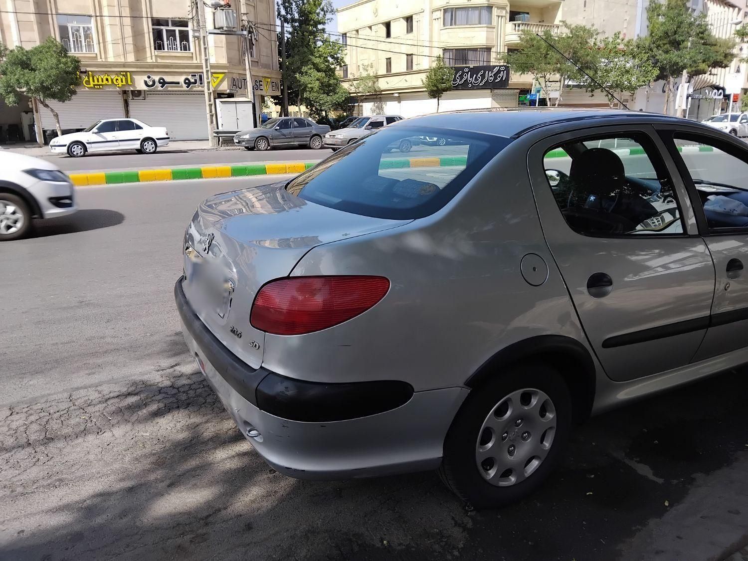 پژو 206 SD v1 - 1387