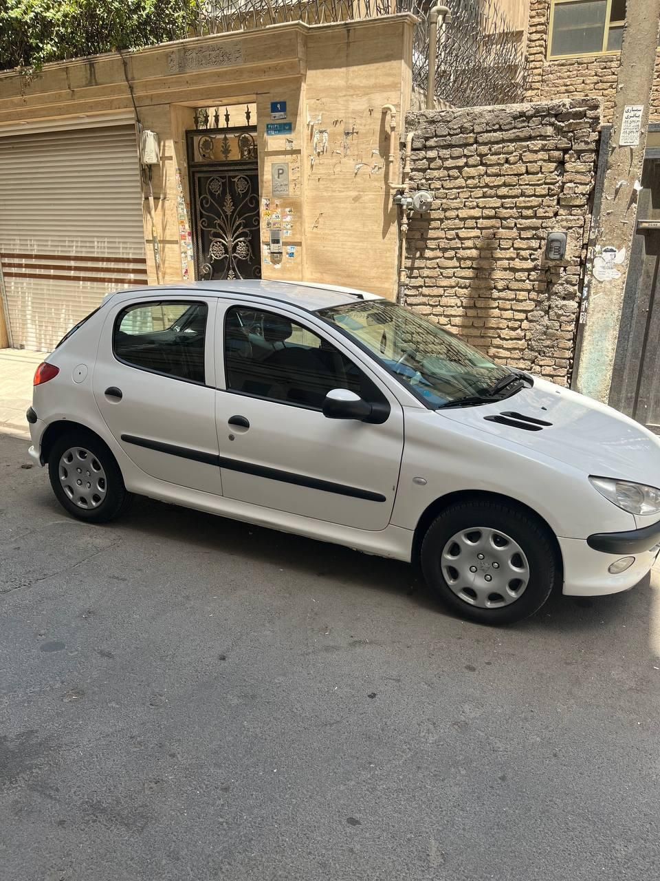 پژو 206 تیپ 2 - 1395