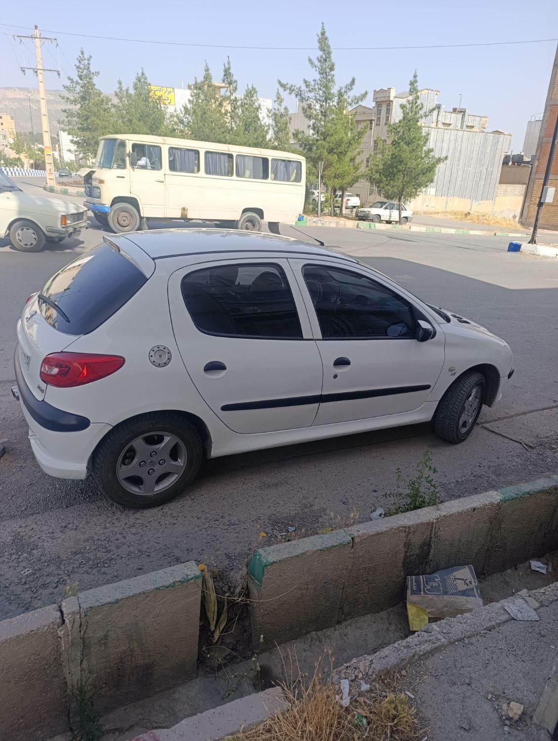 خودرو پژو، 206 آگهی ann_18199828